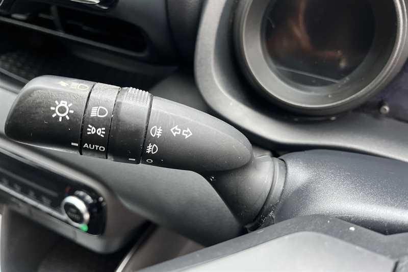 Used Toyota Yaris 2021 for sale - 77513615: Photo 29