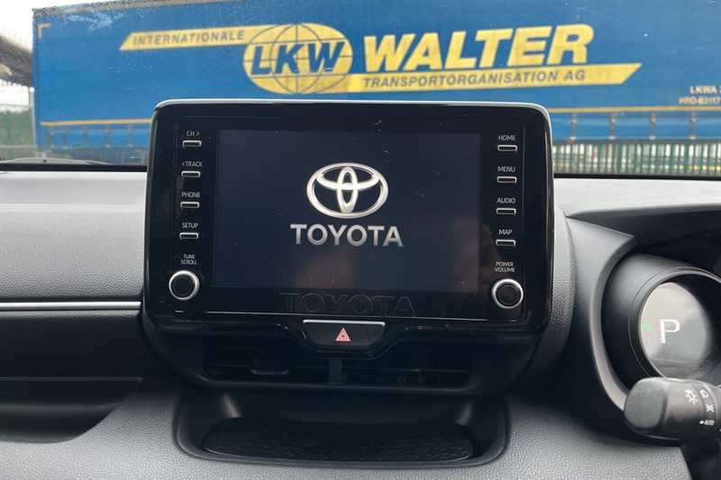 Used Toyota Yaris 2021 for sale - 77513615: Photo 36