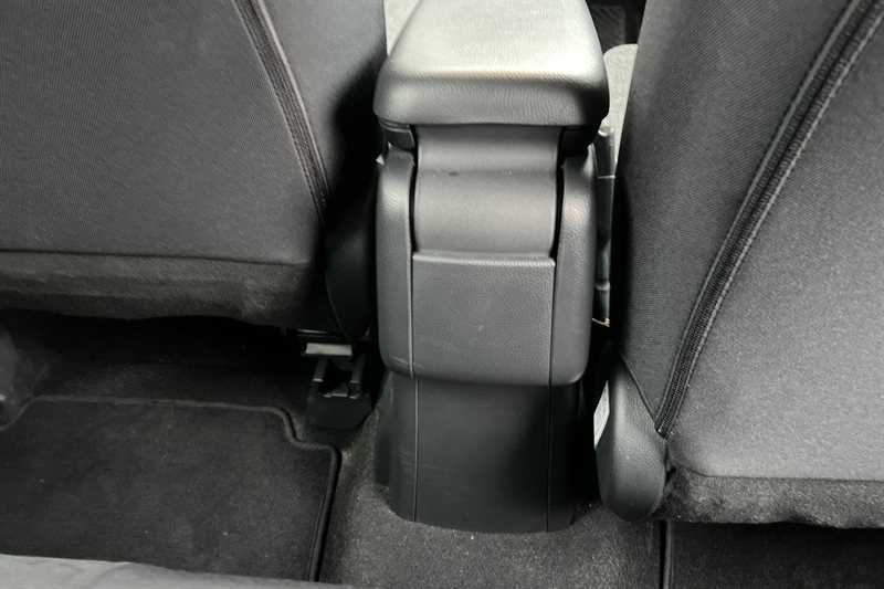 Used Toyota Yaris Cross 2022 for sale - 77471619: Photo 44