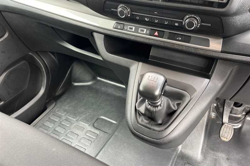 Used Vauxhall Vivaro 2024 for sale - 77513858: Photo 14