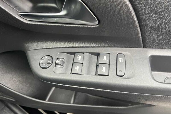 Used Vauxhall Corsa 2024 for sale - 75293276: Photo 16