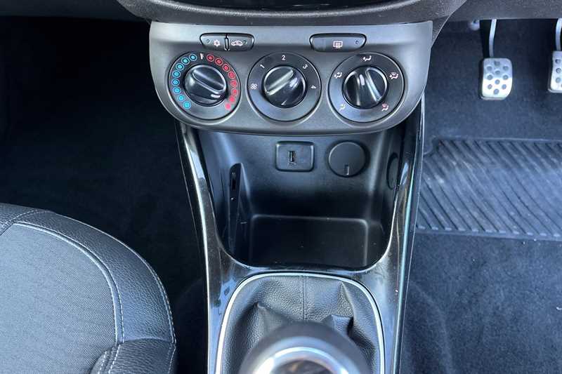 Used Vauxhall ADAM 2016 for sale - 77146891: Photo 15