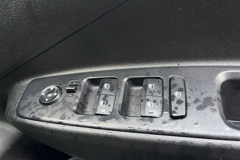 Used Hyundai i10 2023 for sale - 77471707: Photo 16