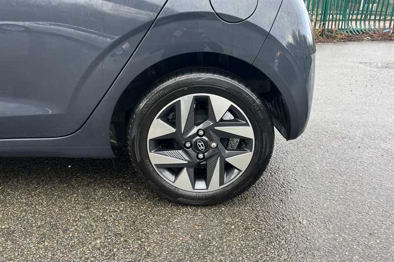 Used Hyundai i10 2023 for sale - 77471707: Photo 9