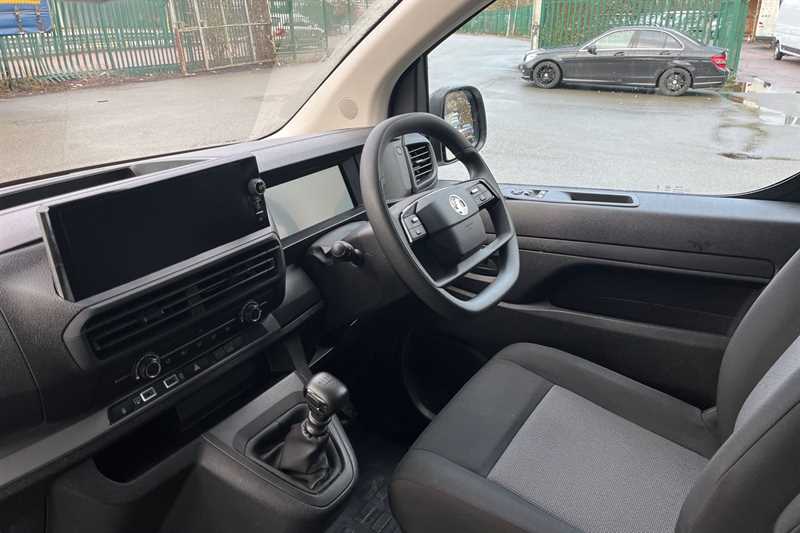 Used Vauxhall Vivaro 2024 for sale - 77513236: Photo 11