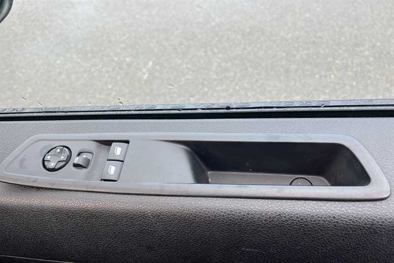 Used Vauxhall Vivaro 2024 for sale - 77513236: Photo 16