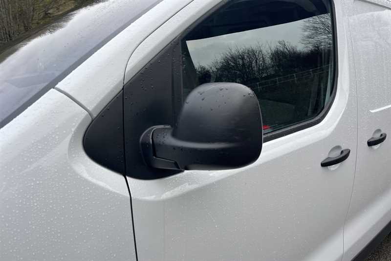 Used Vauxhall Vivaro 2024 for sale - 77513236: Photo 60