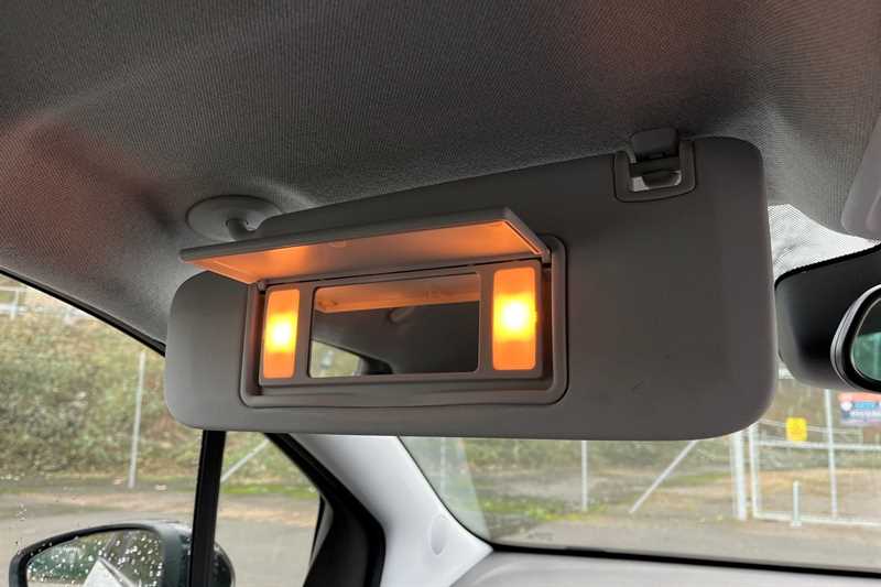 Used Vauxhall Crossland 2022 for sale - 77145980: Photo 32