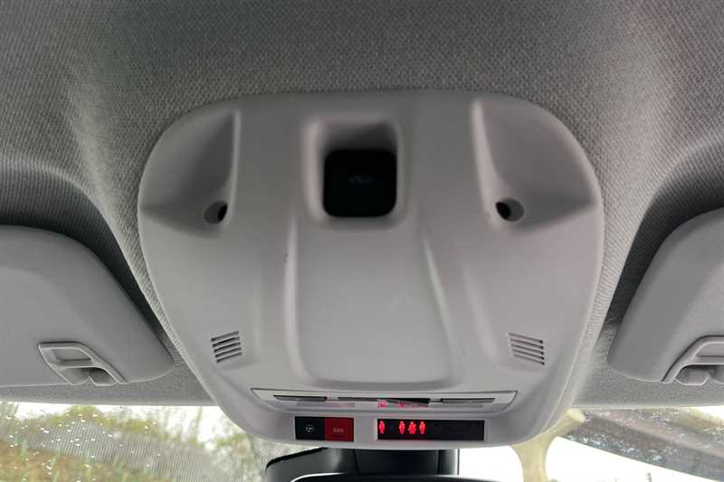 Used Vauxhall Crossland 2022 for sale - 77145980: Photo 33