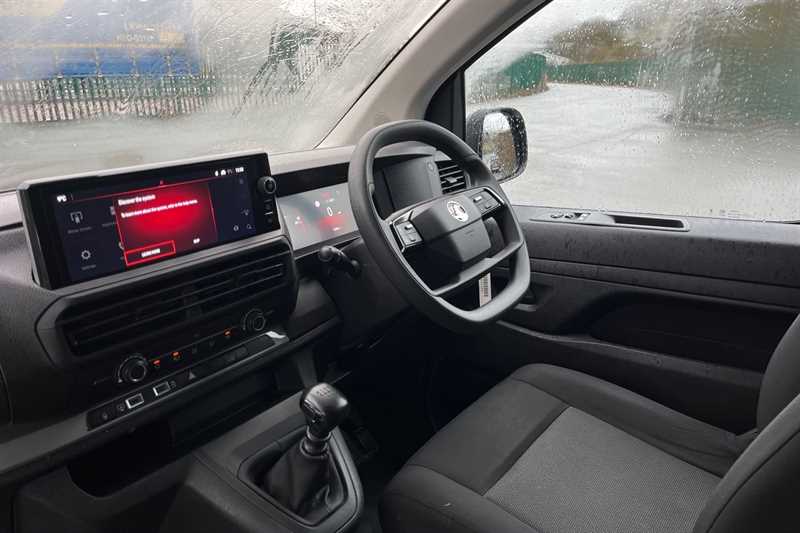 Used Vauxhall Vivaro 2024 for sale - 77513622: Photo 11