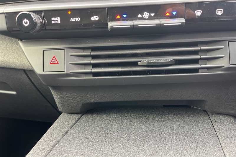 Used Vauxhall Grandland 2025 for sale - 77855958: Photo 15