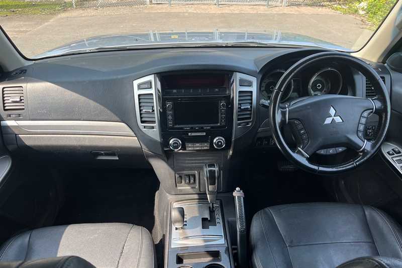 Used Mitsubishi Shogun 2017 for sale - 76086945: Photo 12