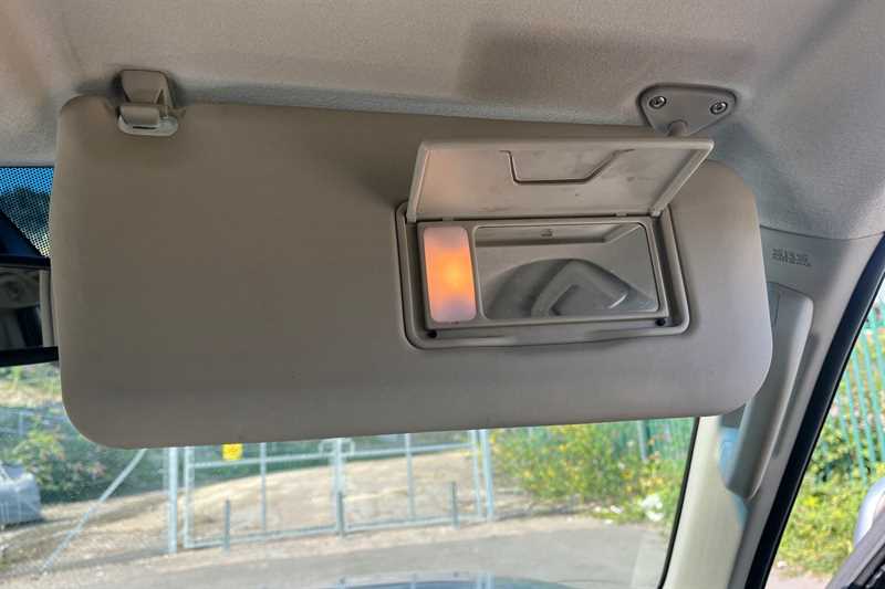 Used Mitsubishi Shogun 2017 for sale - 76086945: Photo 36