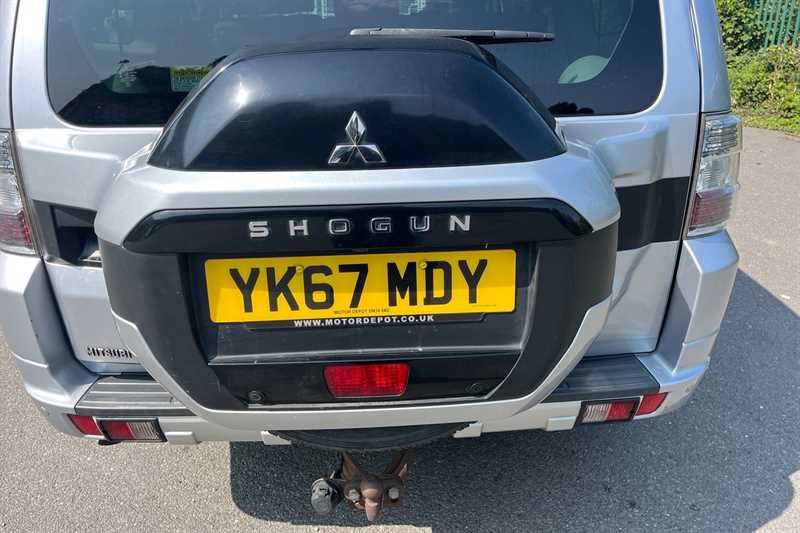 Used Mitsubishi Shogun 2017 for sale - 76086945: Photo 47