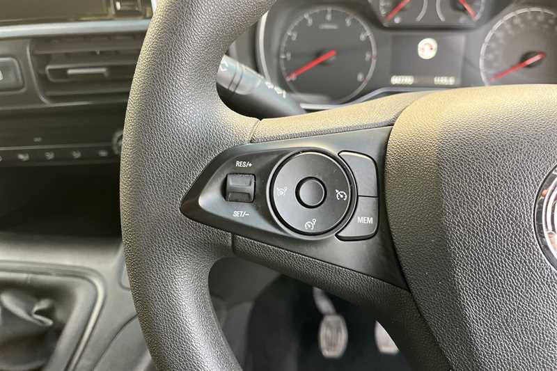 Used Vauxhall Combo Life 2021 for sale - 77513223: Photo 21