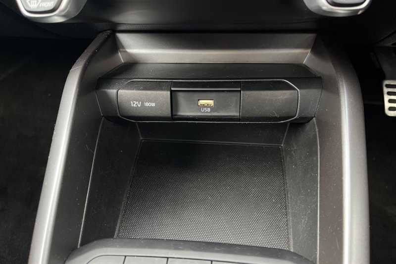 Used Kia Stonic 2021 for sale - 77513240: Photo 47