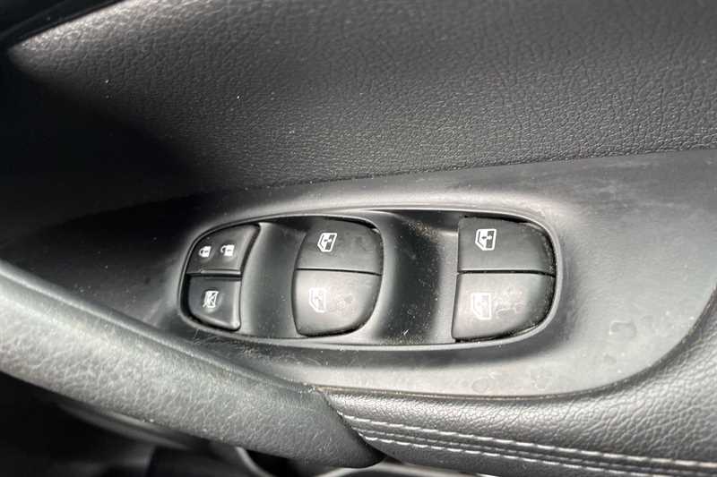 Used Nissan Qashqai 2019 for sale - 76204250: Photo 16