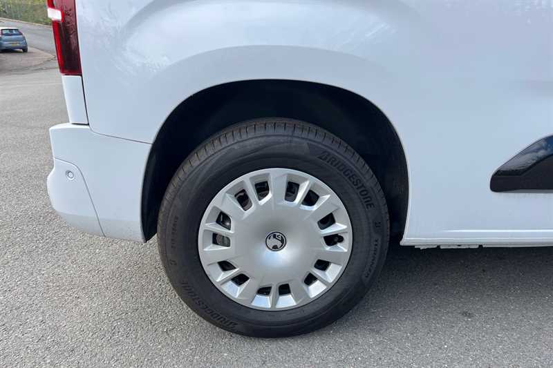 Vehicle 48