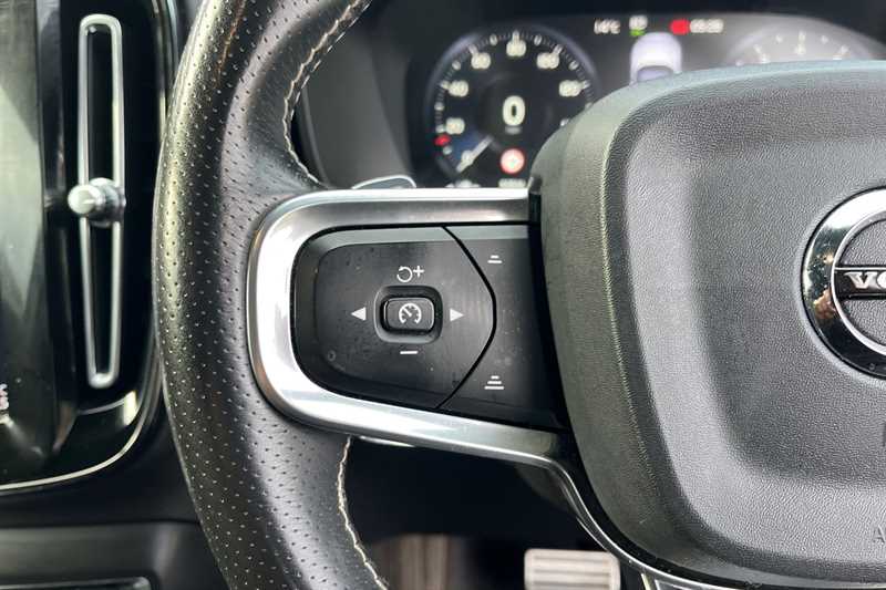 Used Volvo XC40 2020 for sale - 76459185: Photo 26