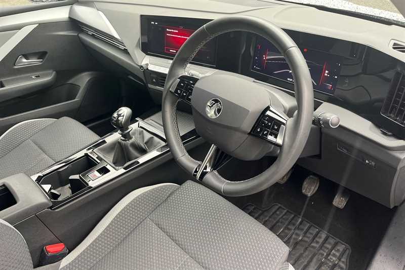 Used Vauxhall Astra 2023 for sale - 76773575: Photo 10