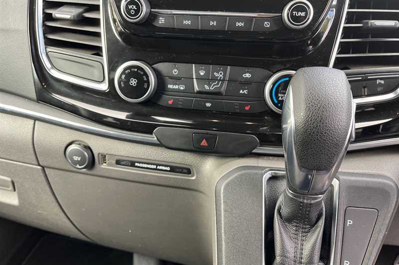 Used Ford Tourneo Custom 2018 for sale - 76074738: Photo 15