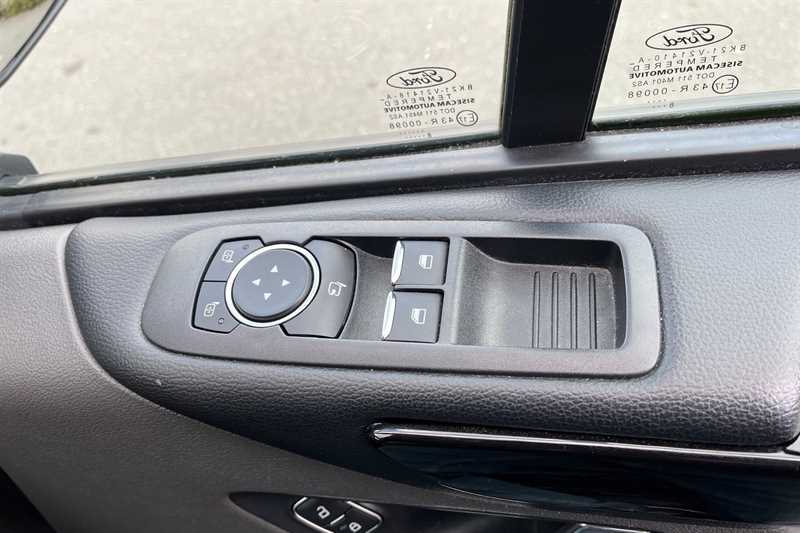 Used Ford Tourneo Custom 2018 for sale - 76074738: Photo 16