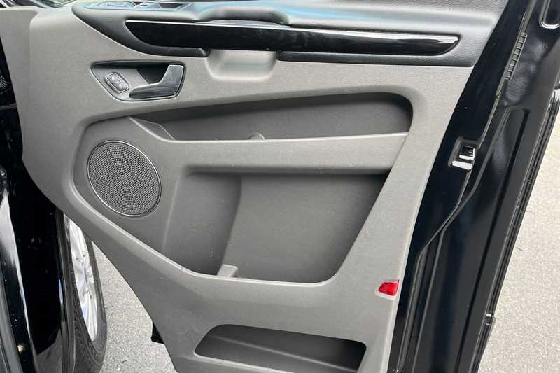Used Ford Tourneo Custom 2018 for sale - 76074738: Photo 41