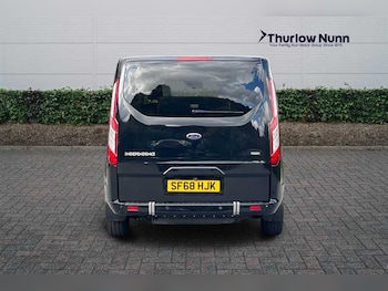 Used Ford Tourneo Custom 2018 for sale - 76074738: Photo