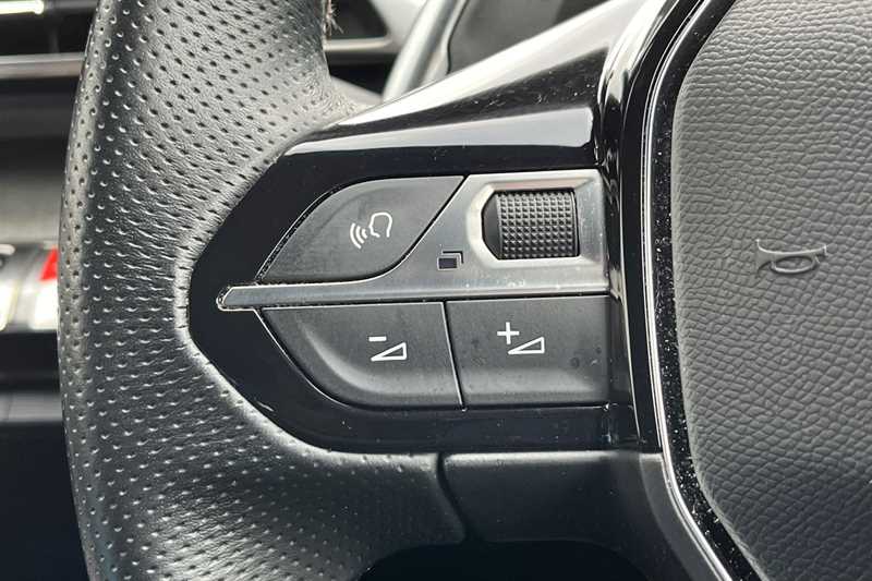 Used Peugeot 3008 2022 for sale - 76610125: Photo 21