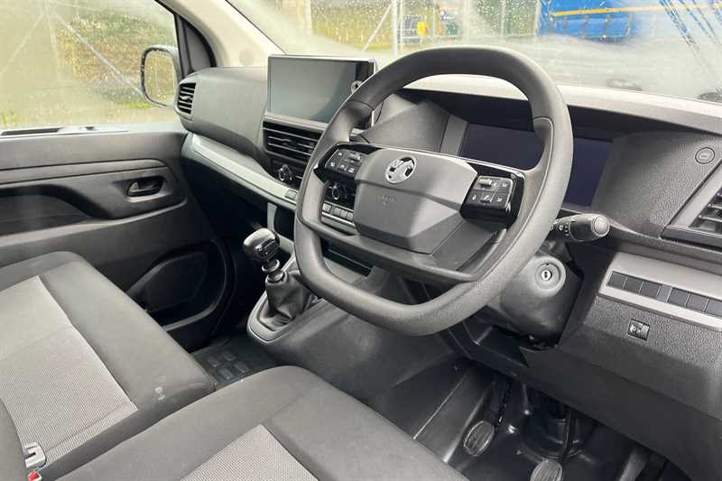 Used Vauxhall Vivaro 2024 for sale - 77471945: Photo 10
