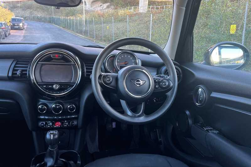 Used MINI Hatch 2019 for sale - 77146035: Photo 11