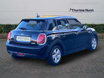Used MINI Hatch 2019 for sale - 77146035: Photo