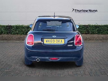 Used MINI Hatch 2019 for sale - 77146035: Photo