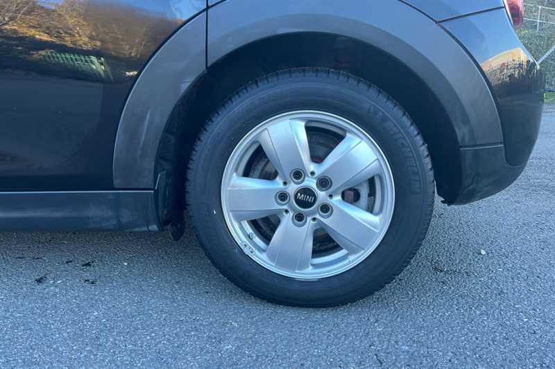 Used MINI Hatch 2019 for sale - 77146035: Photo 9