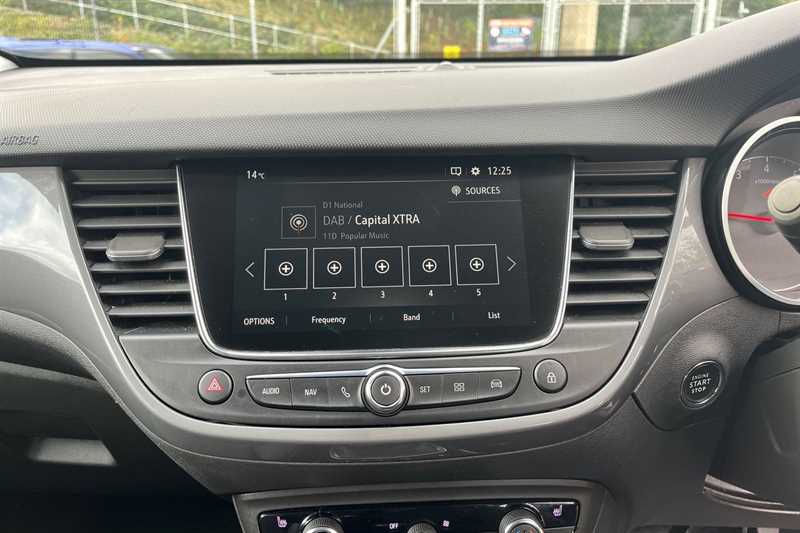 Used Vauxhall Crossland 2022 for sale - 76261940: Photo 17