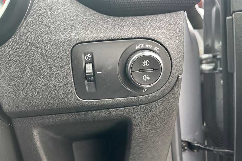 Used Vauxhall Crossland 2022 for sale - 76261940: Photo 30