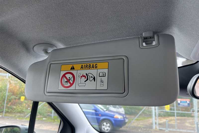 Used Vauxhall Crossland 2022 for sale - 76261940: Photo 31