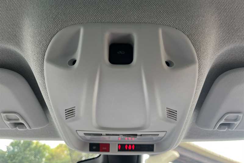 Used Vauxhall Crossland 2022 for sale - 76261940: Photo 33