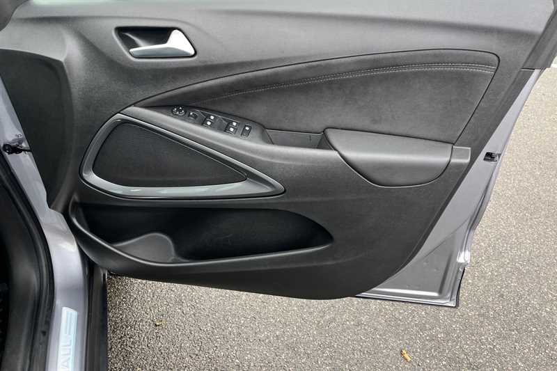 Used Vauxhall Crossland 2022 for sale - 76261940: Photo 41