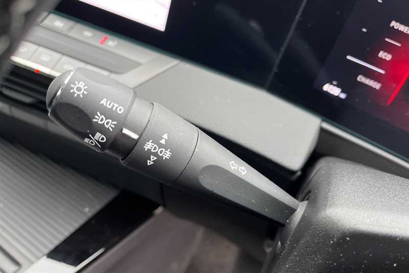 Used Vauxhall Astra 2024 for sale - 76999866: Photo 29