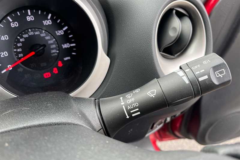 Used Nissan Juke 2014 for sale - 76381596: Photo 28