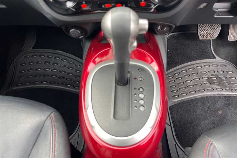 Used Nissan Juke 2014 for sale - 76381596: Photo 38