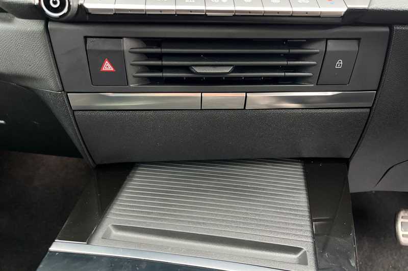 Used Vauxhall Astra 2024 for sale - 77513698: Photo 15