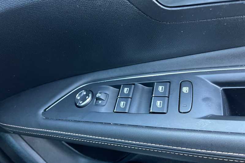 Used Peugeot 3008 2022 for sale - 76062408: Photo 16