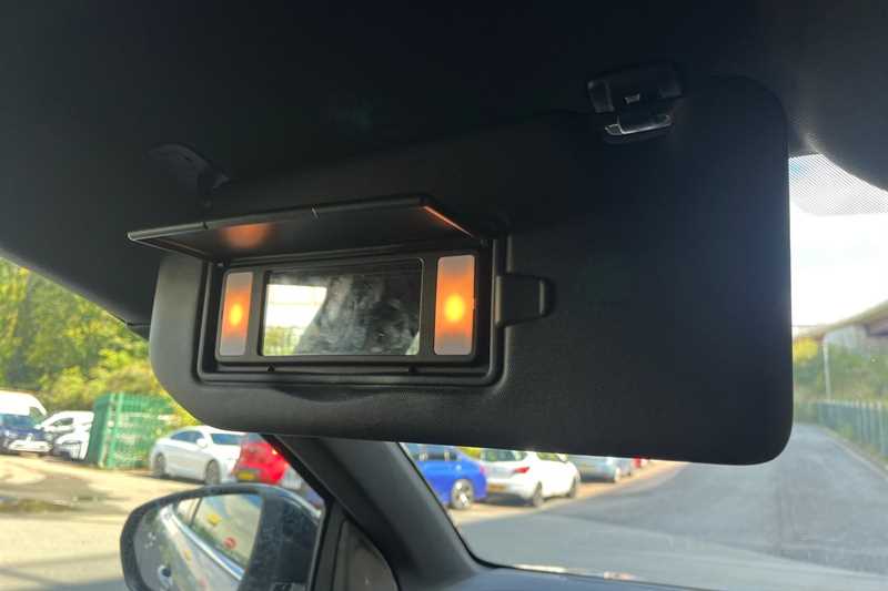 Used Peugeot 3008 2022 for sale - 76062408: Photo 32