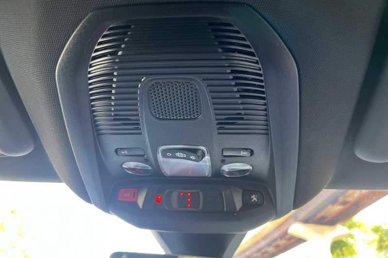 Used Peugeot 3008 2022 for sale - 76062408: Photo 33