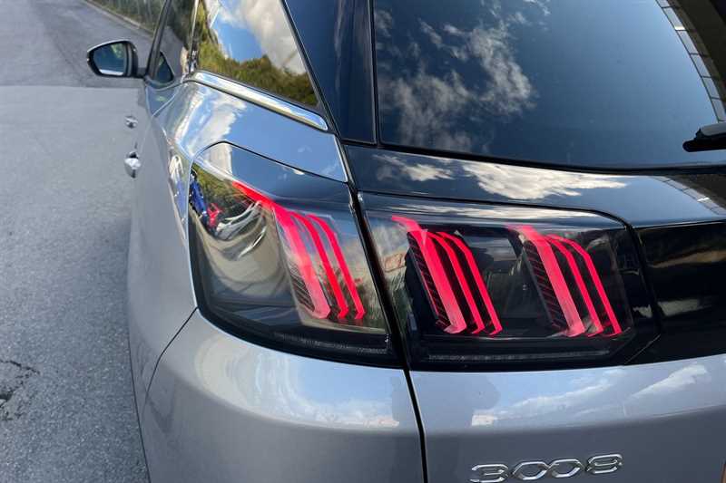 Used Peugeot 3008 2022 for sale - 76062408: Photo 46