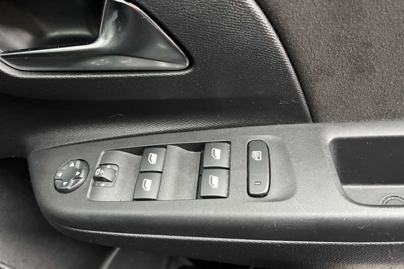 Used Vauxhall Corsa 2023 for sale - 77540007: Photo 16