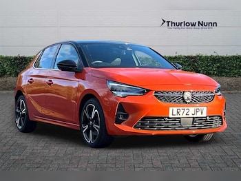 2022 - 1.2i Turbo (130 PS) Ultimate 5 Door Petrol Hatchback Automatic *** 1 Privat