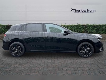 Used Vauxhall Astra 2023 for sale - 77513587: Photo